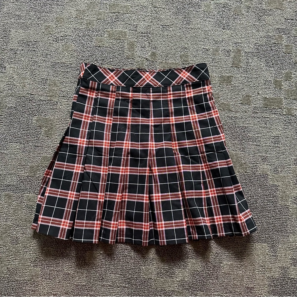 pleated tennis skirt